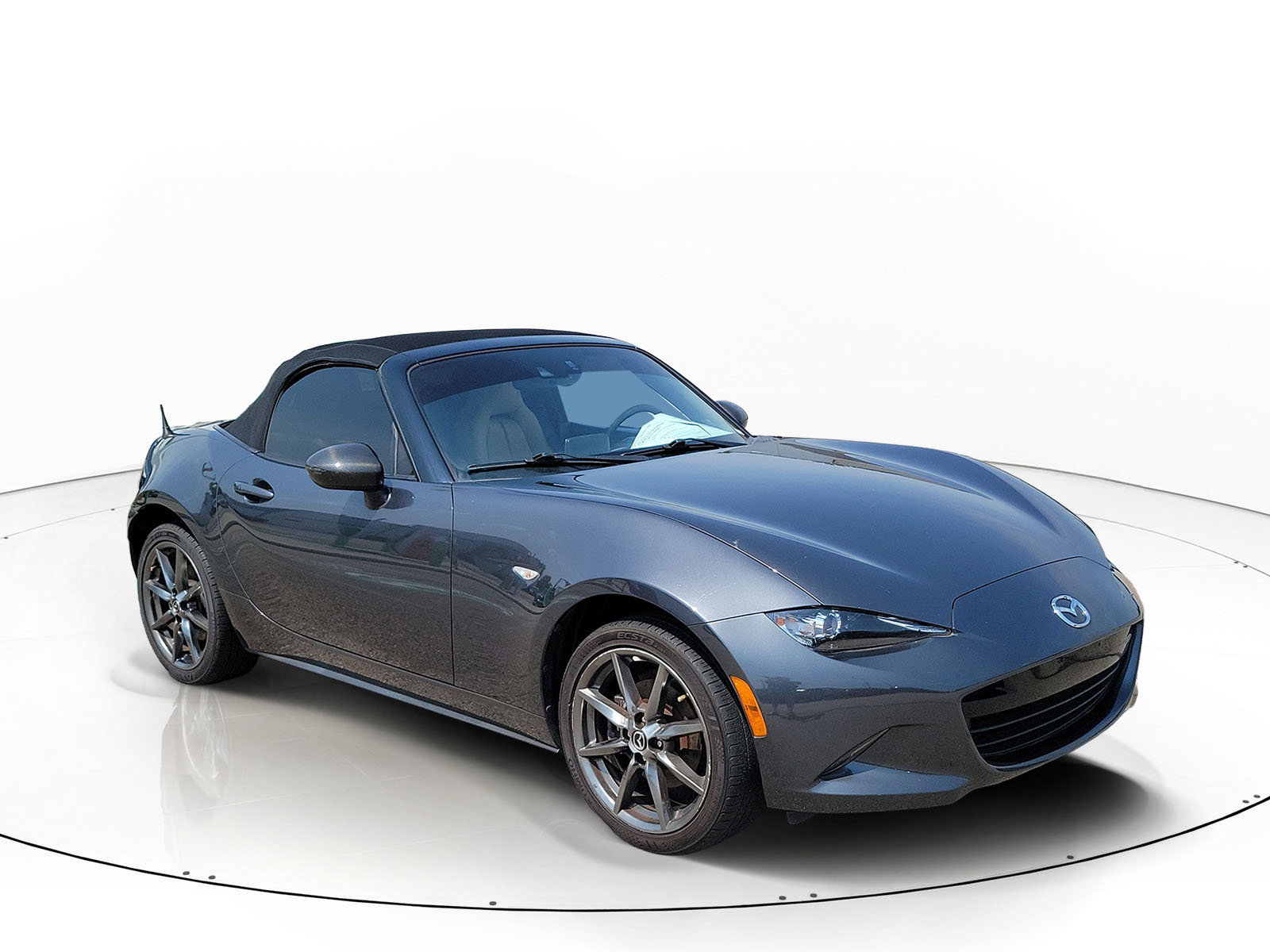 Used 2016 MAZDA MX-5 Miata Grand Touring RWD image 2