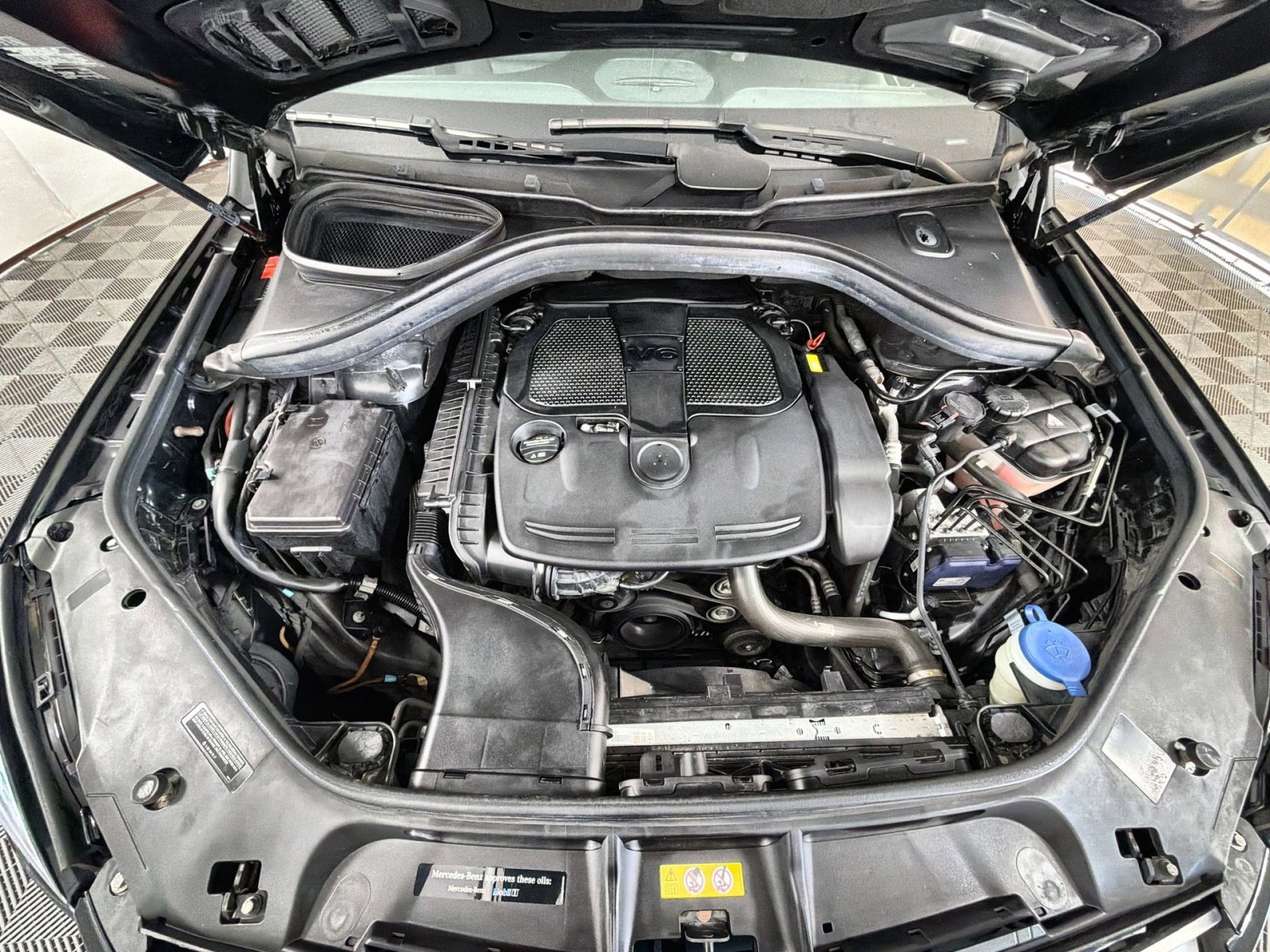 Used 2018 Mercedes-Benz GLE 350 4MATIC image 28