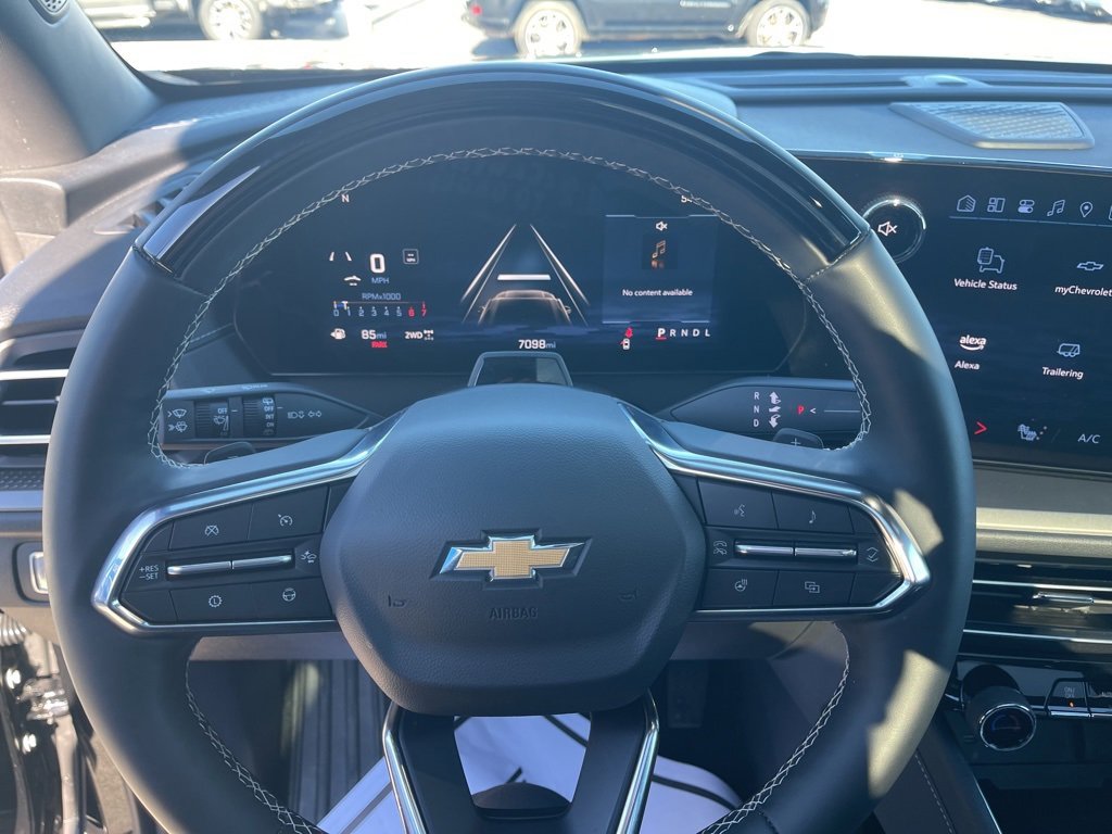 New 2025 Chevrolet Traverse LT w/ Enhanced Driving Package image 25