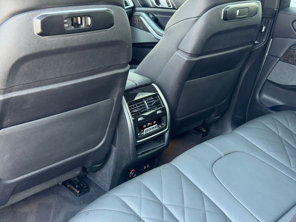 Used 2024 BMW X5 xDrive40i AWD/4WD image 24