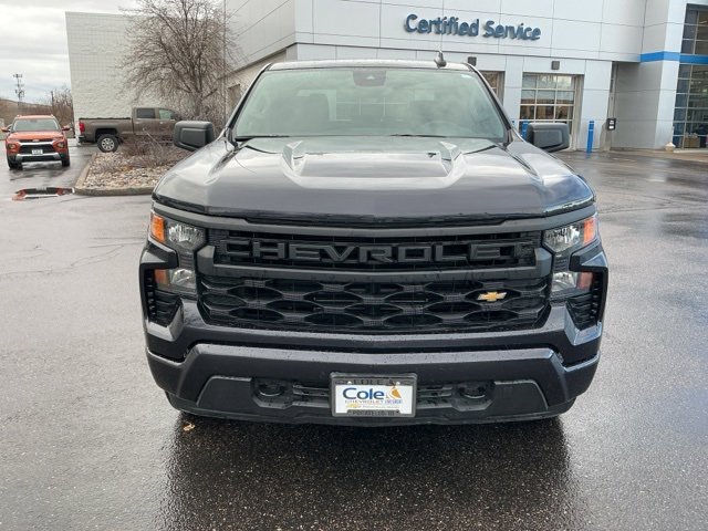 Used 2023 Chevrolet Silverado 1500 Custom image 4