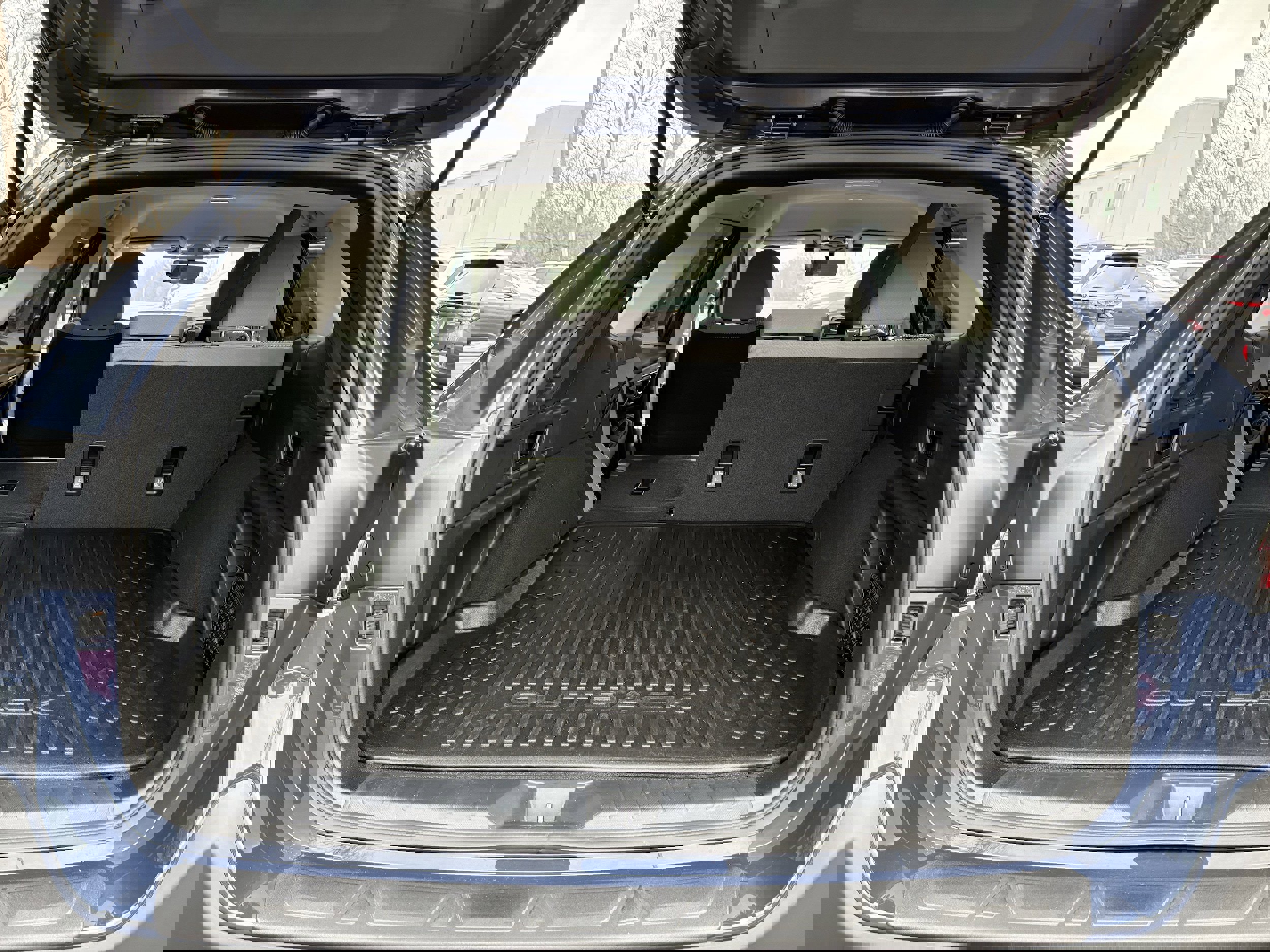 Certified 2025 Subaru Outback Premium w/ Popular Package #1 image 12