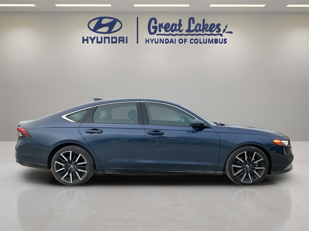 Used 2023 Honda Accord Touring image 6