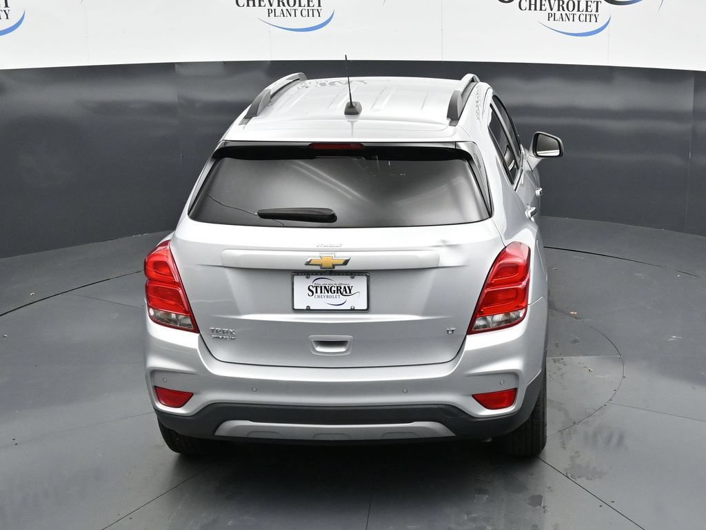 Used 2020 Chevrolet Trax LT w/ Driver Confidence Package FWD image 23