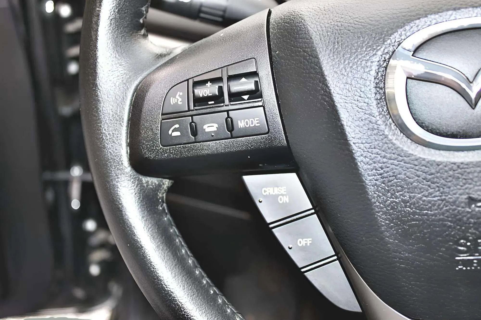 Used 2010 MAZDA MAZDA3 s Sport image 14