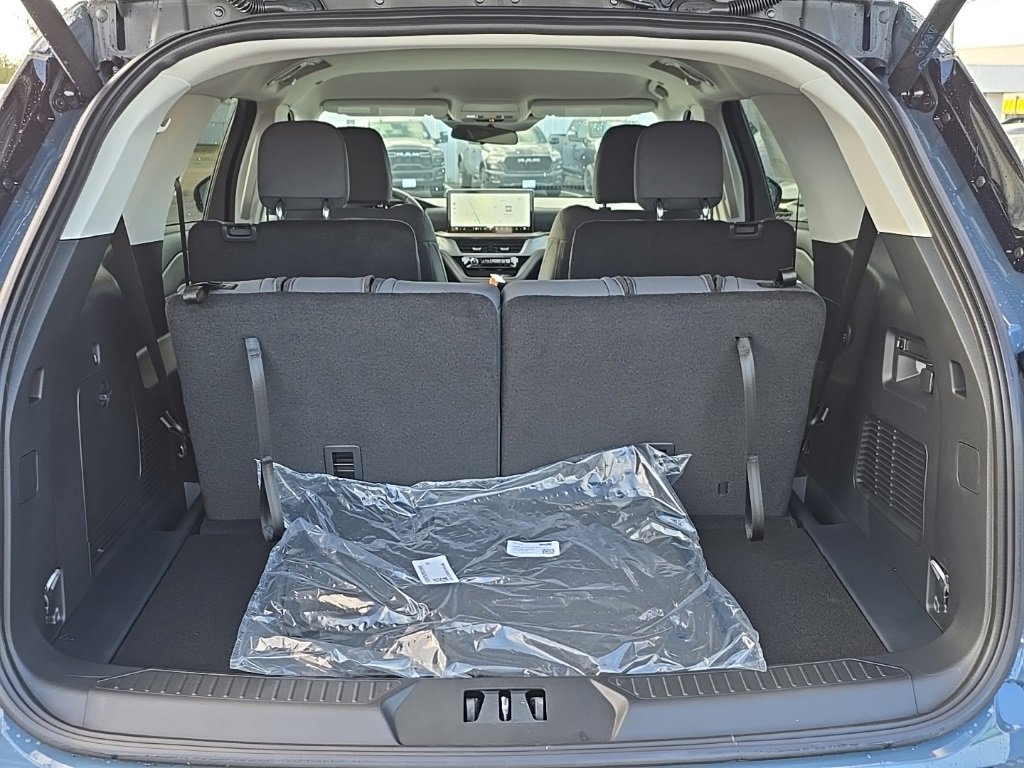 New 2026 Ford Explorer Active image 64