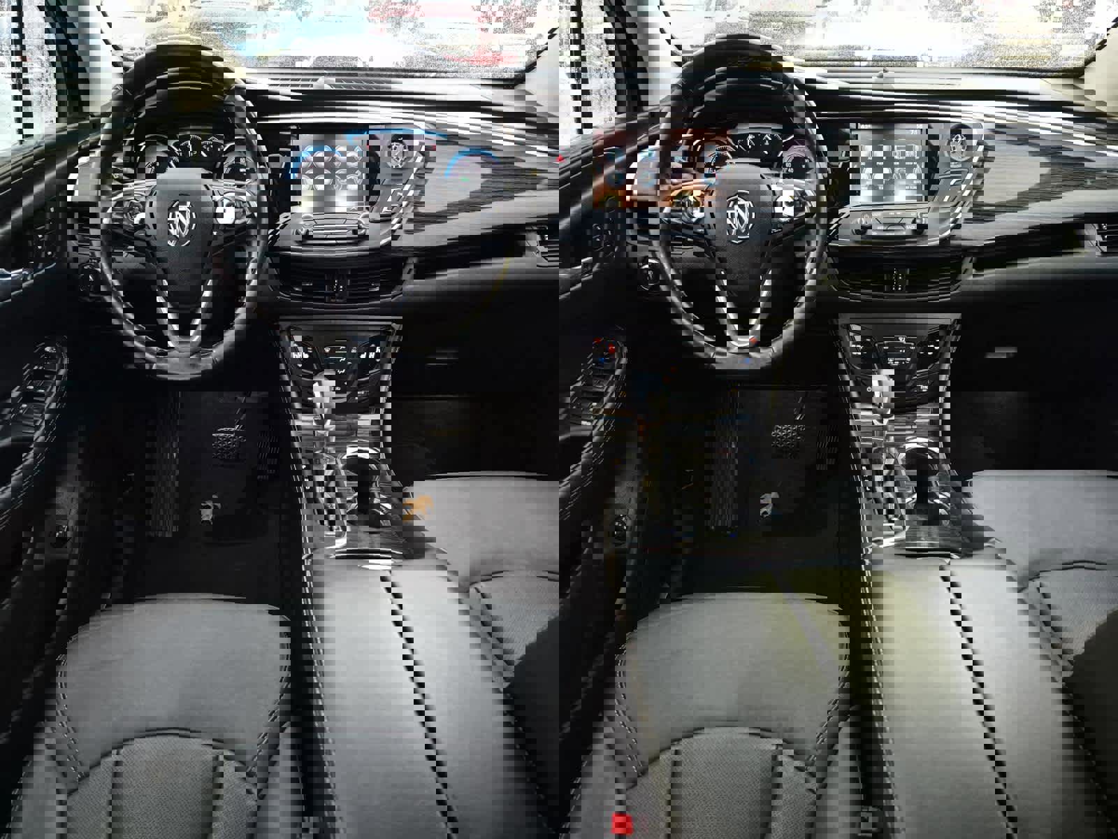 Used 2017 Buick Envision Essence image 16