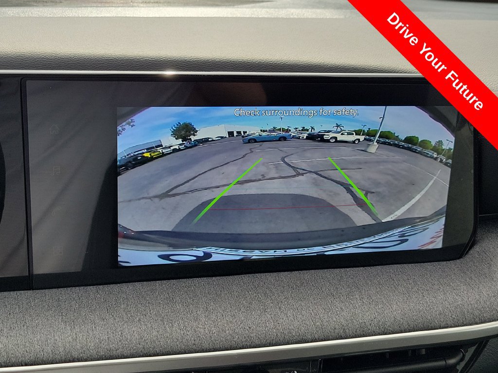 Used 2026 Nissan Kicks SV w/ SV Premium Package FWD image 12