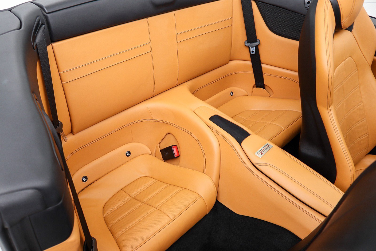 Used 2017 Ferrari California T RWD image 35