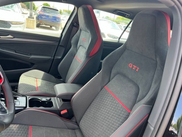 New 2026 Volkswagen GTI SE FWD image 7