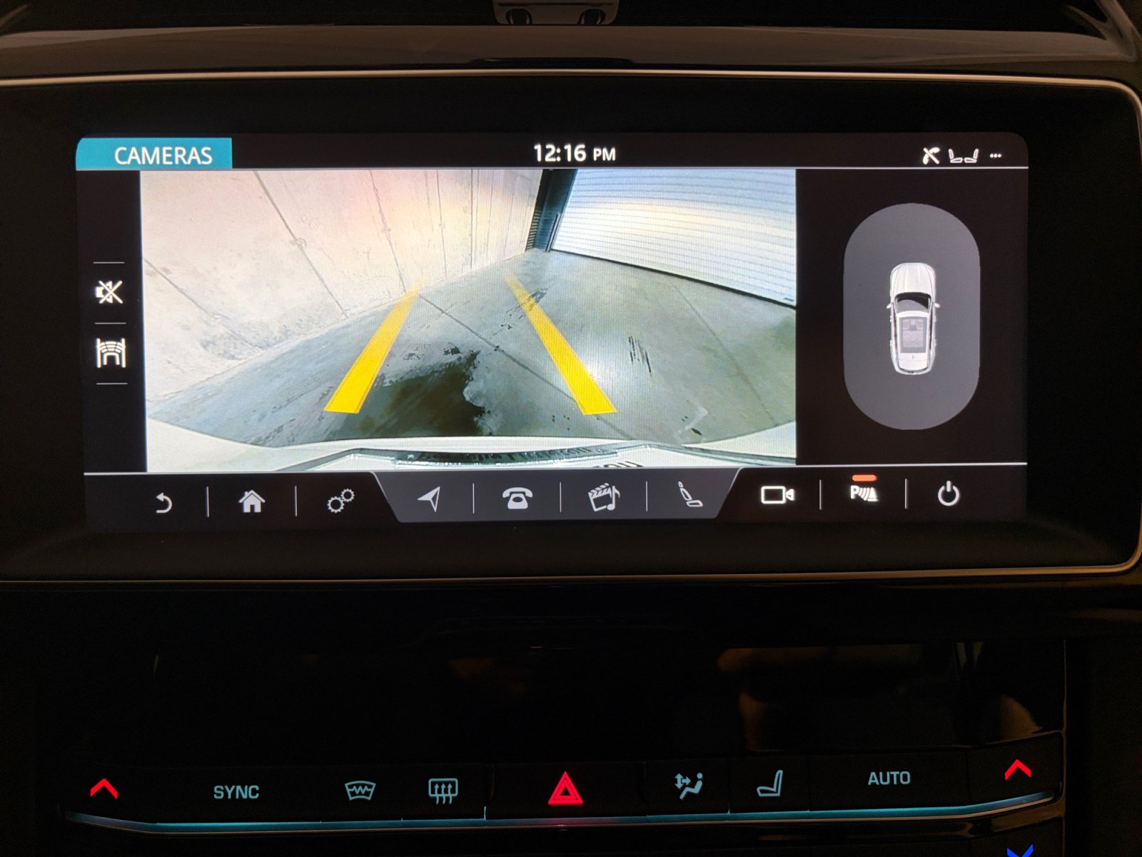 Used 2020 Jaguar F-PACE Premium AWD/4WD image 40