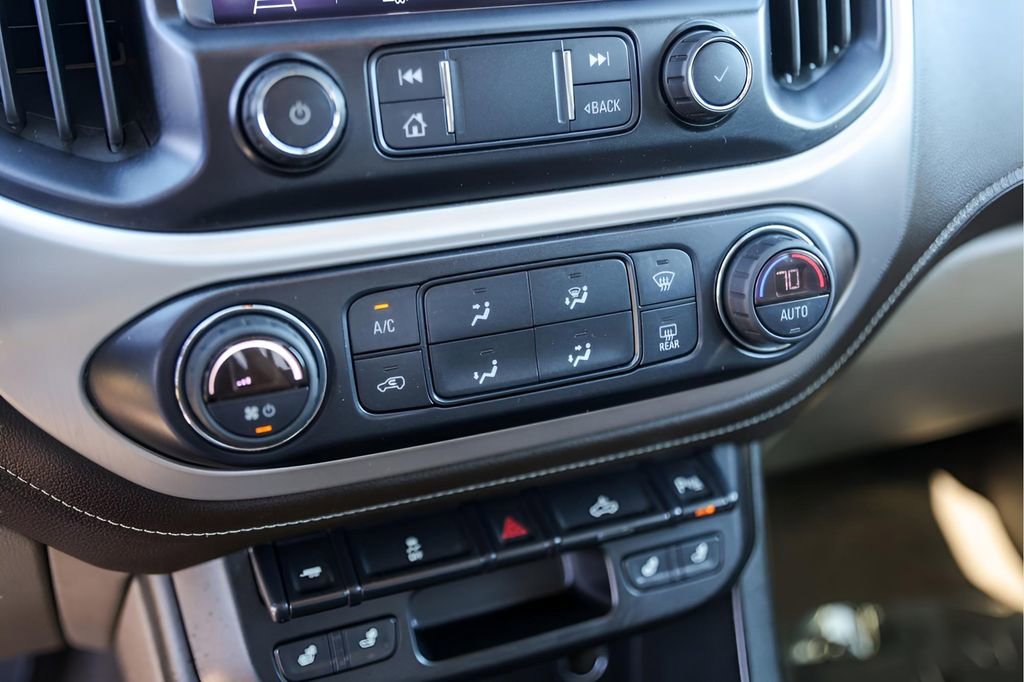 Used 2020 GMC Canyon SLT w/ Trailering Package image 21