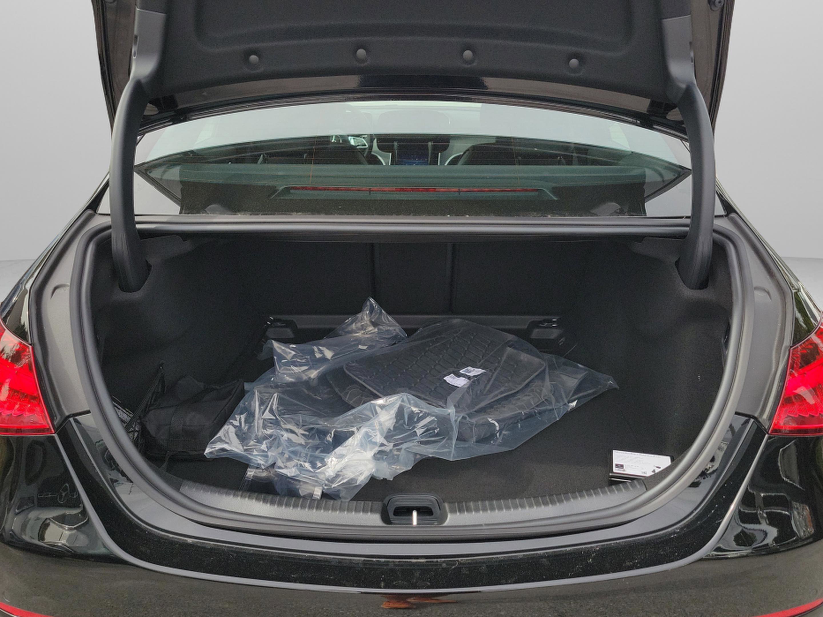 Certified 2026 Mercedes-Benz C 300 Sedan image 30