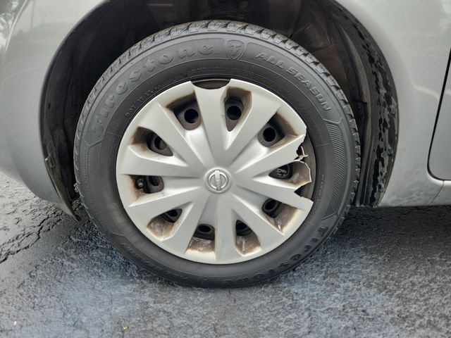 Used 2015 Nissan Versa Note SV FWD image 24