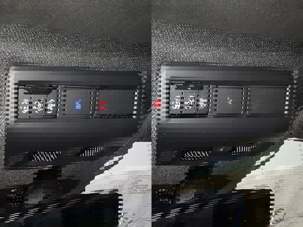 New 2026 Chevrolet Corvette 2LT w/ Z51 Performance Package image 22