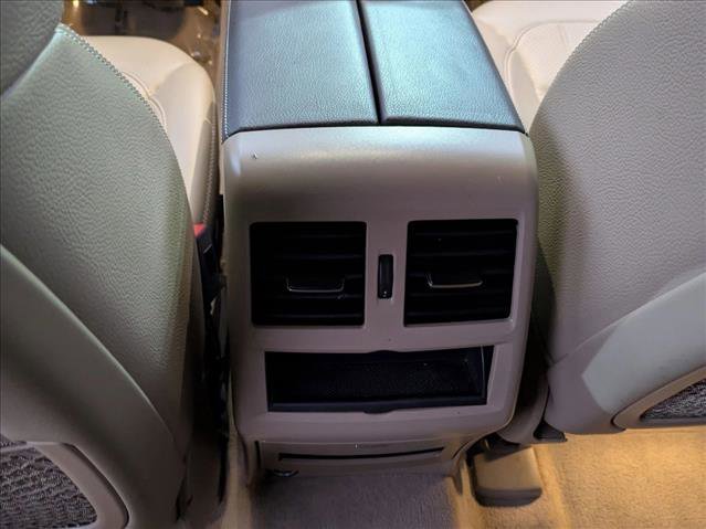 Used 2014 Mercedes-Benz GL 450 4MATIC image 17