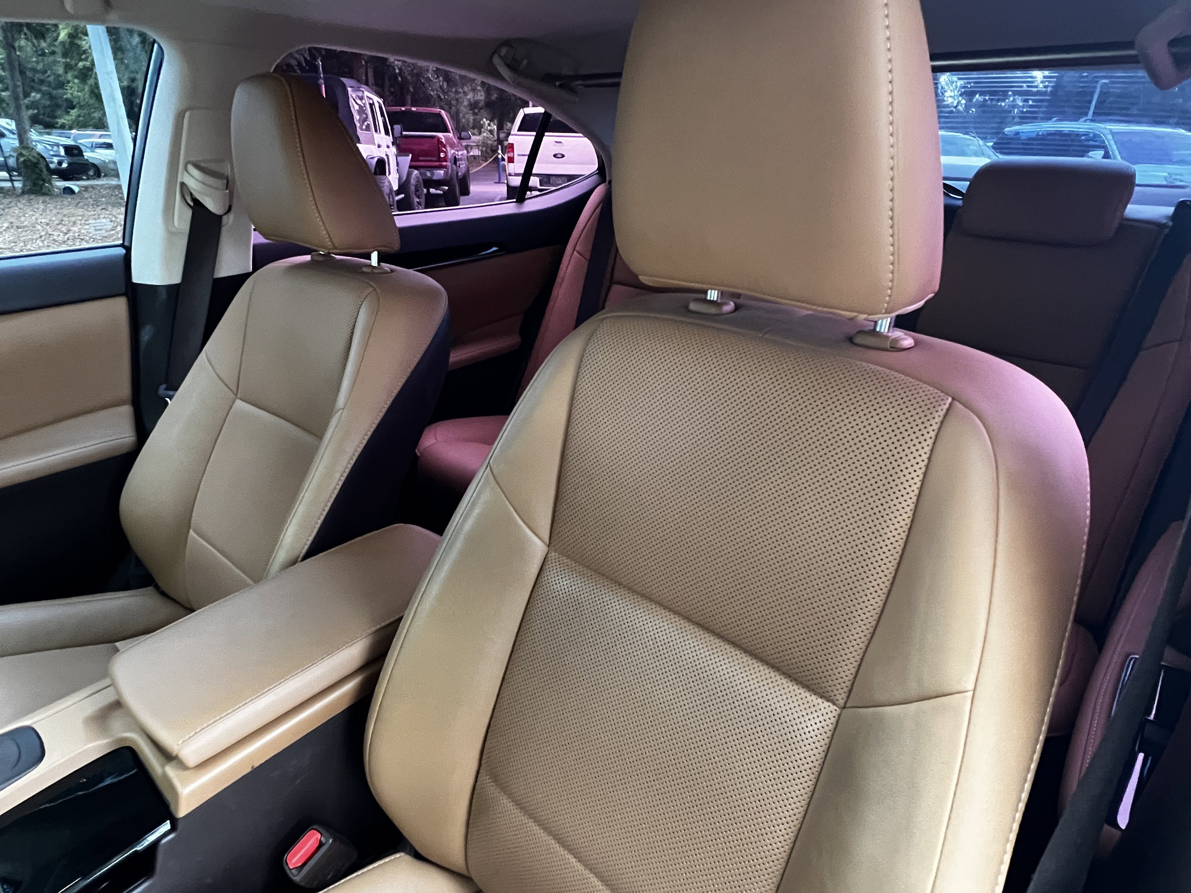 Used 2016 Lexus ES 350 w/ Accessory Package FWD image 18