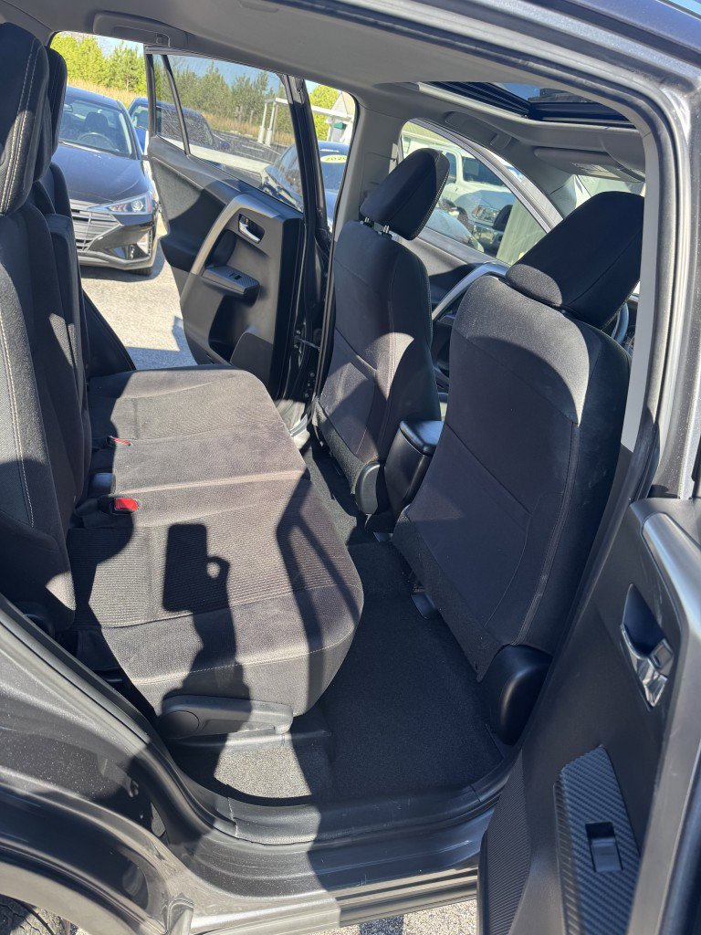 Used 2015 Toyota RAV4 XLE image 15
