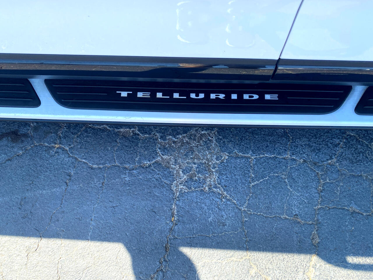 Used 2021 Kia Telluride EX w/ EX Premium Package image 7