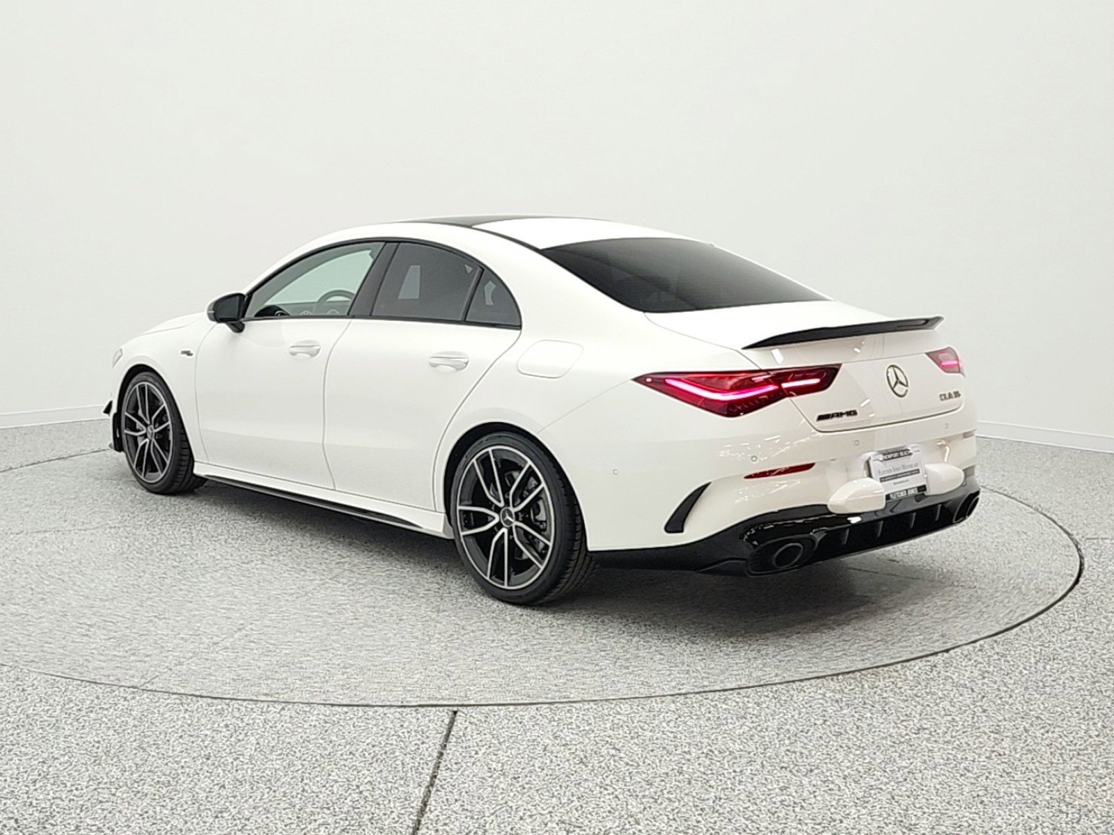 Used 2025 Mercedes-Benz CLA 35 AMG 4MATIC image 7