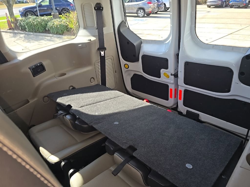 Used 2014 Ford Transit Connect XLT image 14