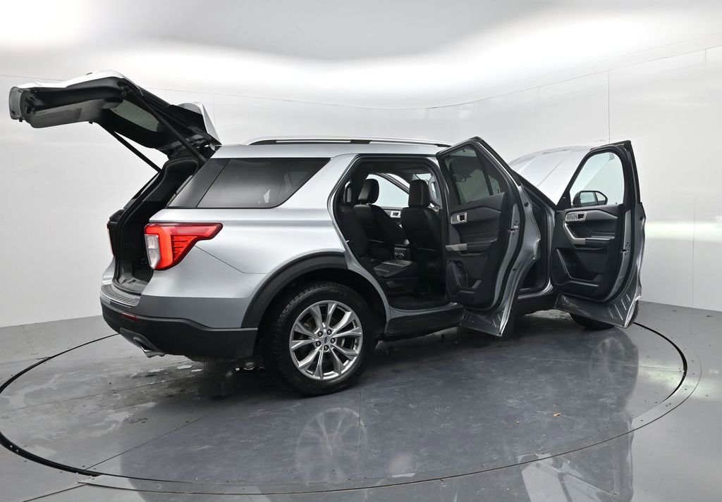 Used 2023 Ford Explorer Limited image 61