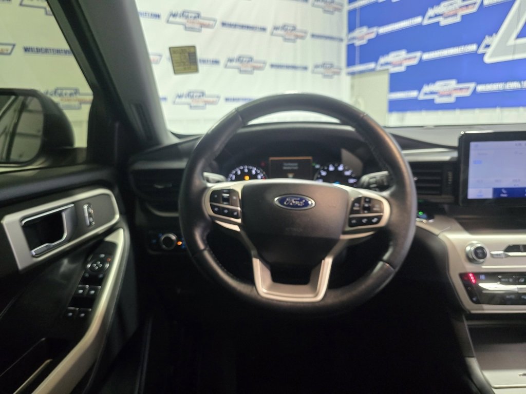 Used 2020 Ford Explorer XLT w/ Comfort Package image 34