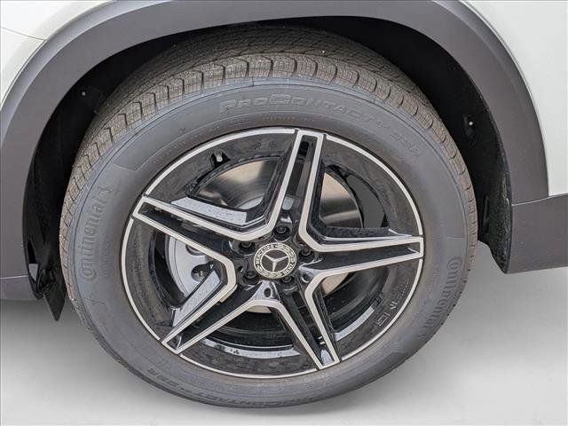New 2026 Mercedes-Benz GLB 250 4MATIC image 9