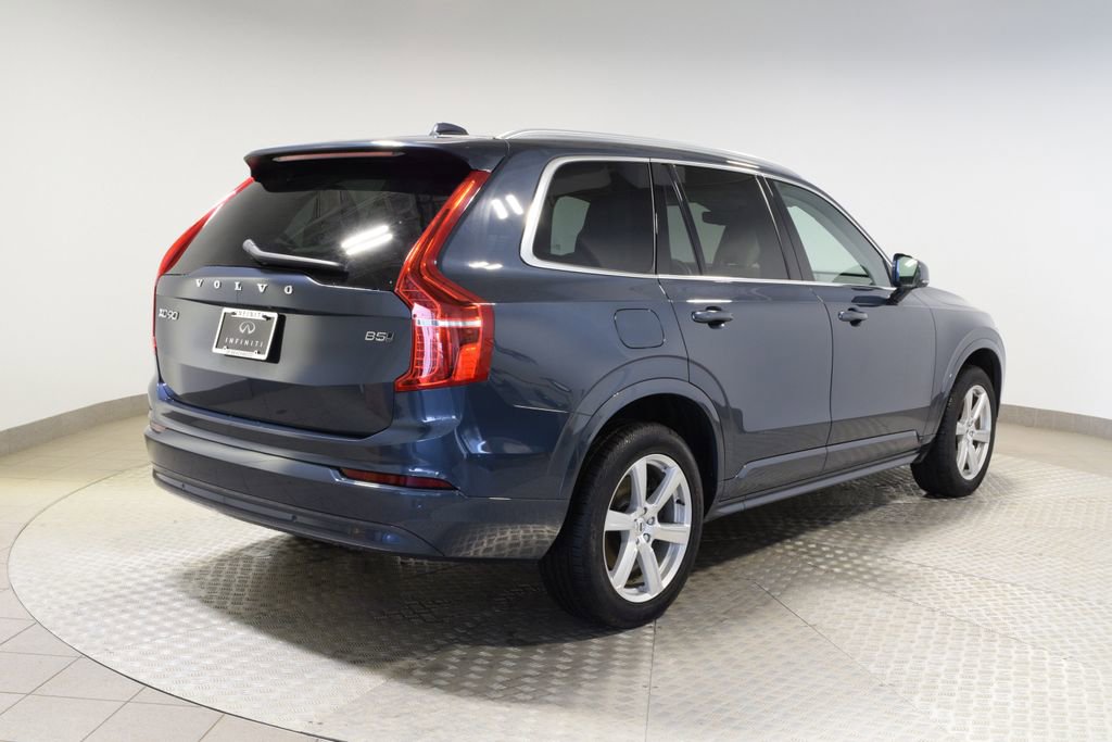 Used 2023 Volvo XC90 B5 Core image 8