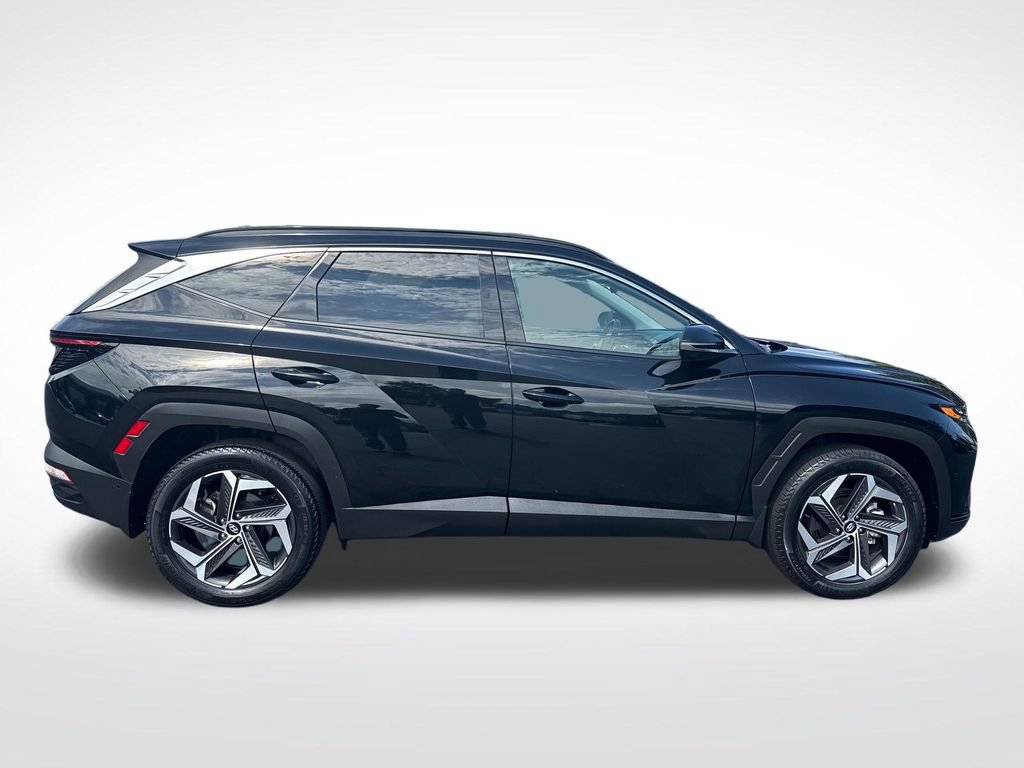 Certified 2024 Hyundai Tucson Limited AWD/4WD image 6