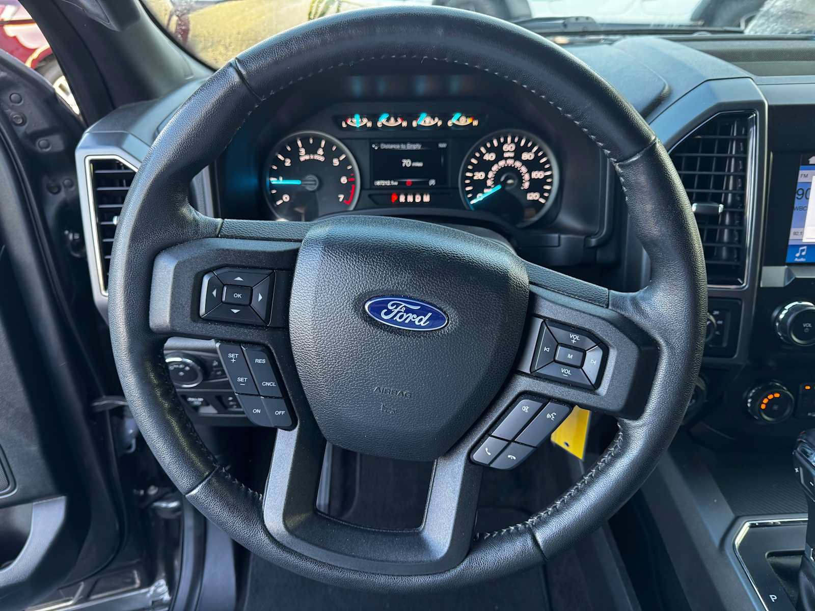Used 2019 Ford F150 XLT w/ Equipment Group 302A Luxury AWD/4WD image 21