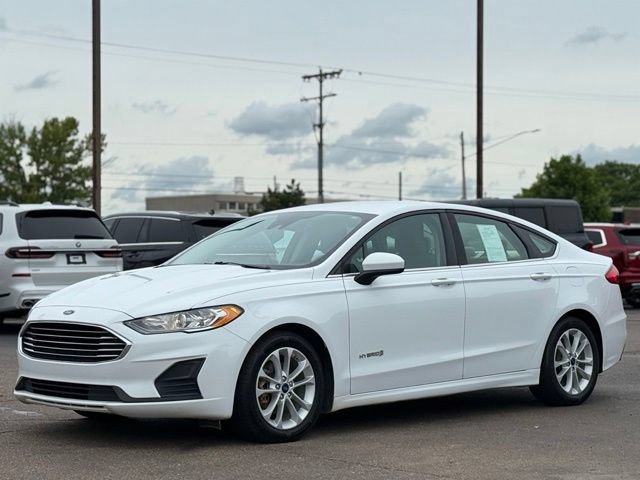 Used 2019 Ford Fusion SE FWD image 33