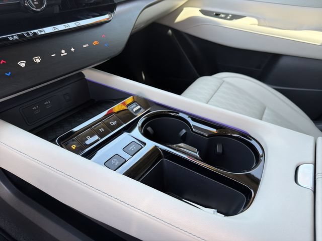 Certified 2025 Nissan Murano Platinum w/ Cargo Package AWD/4WD image 31