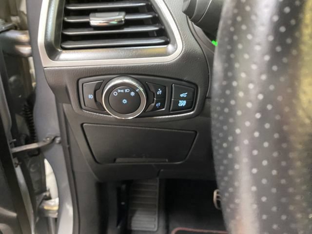 Used 2024 Ford Edge ST-Line AWD/4WD image 34