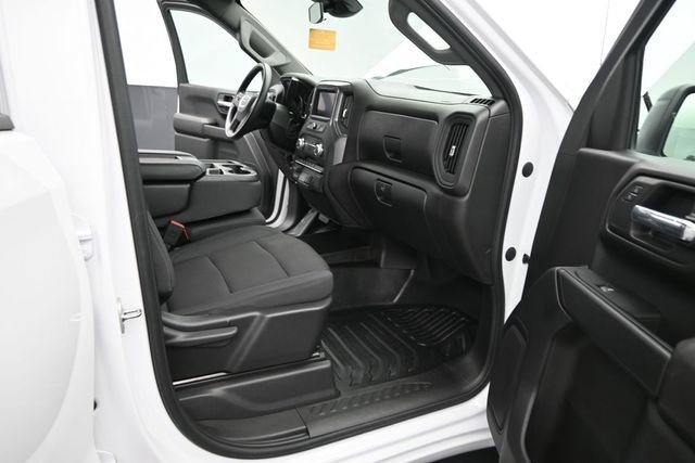 Used 2023 GMC Sierra 1500 Pro w/ Pro Value Package AWD/4WD image 17