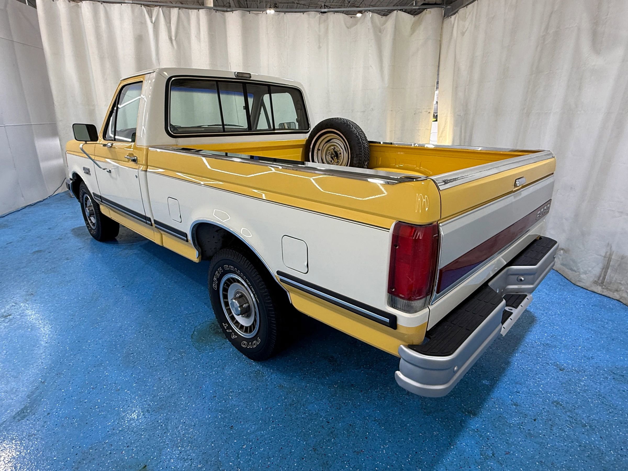Used 1989 Ford F150 2WD Regular Cab image 5