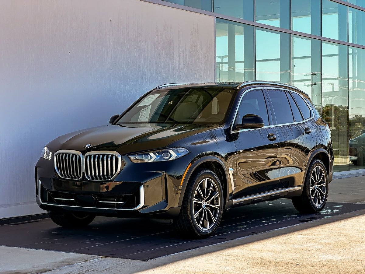 New 2025 BMW X5 sDrive40i w/ Climate Comfort Package image 9