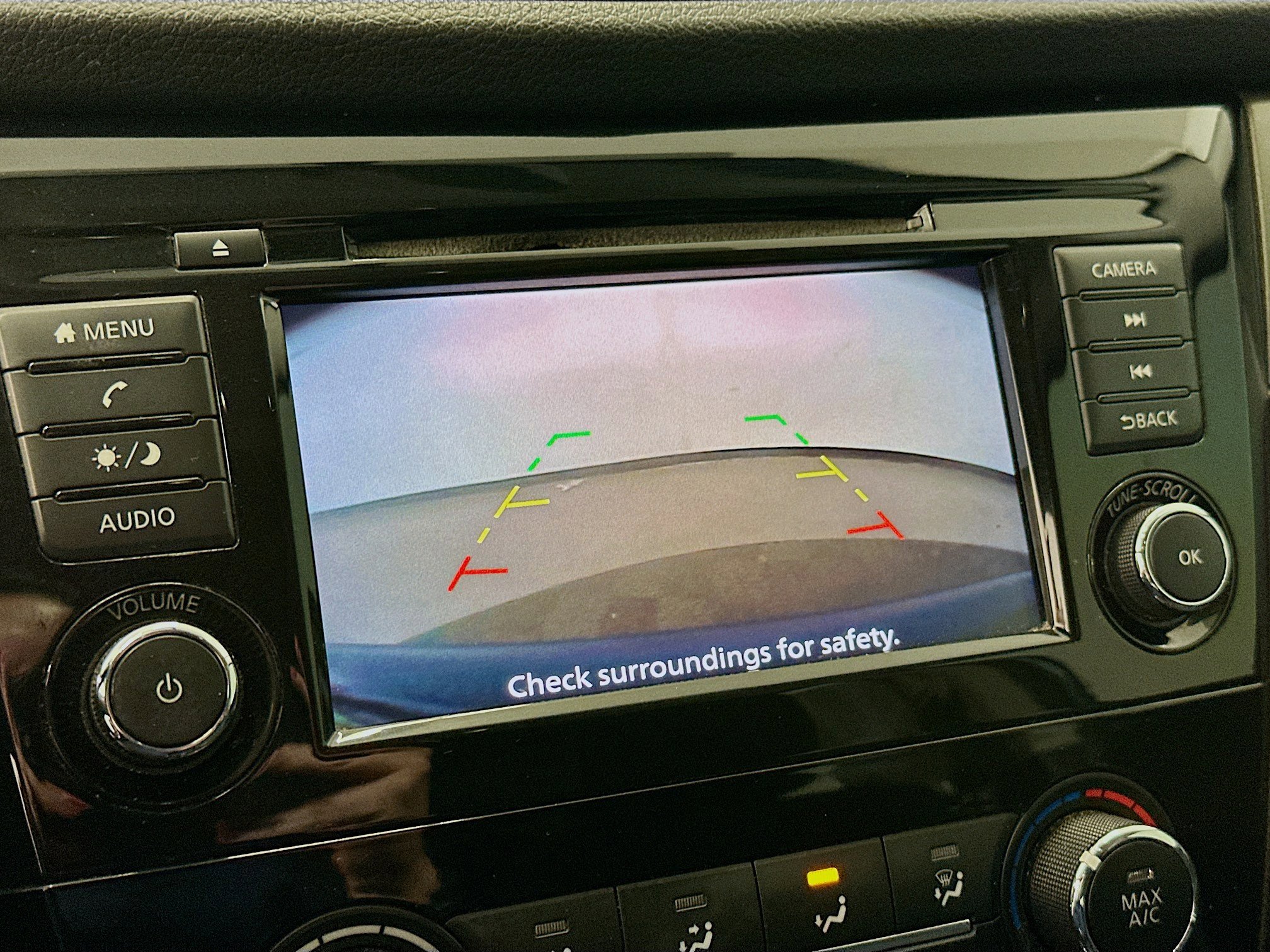 Used 2019 Nissan Rogue Sport S image 22