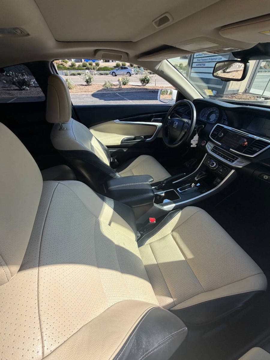 Used 2015 Honda Accord EX-L image 9