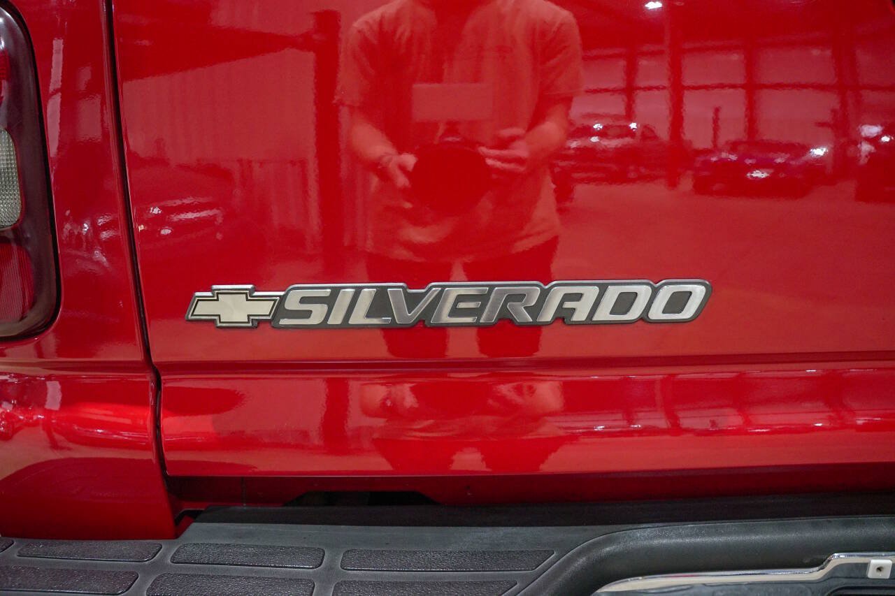 Used 2002 Chevrolet Silverado 1500 LS w/ Off-Road Chassis Pkg AWD/4WD image 23