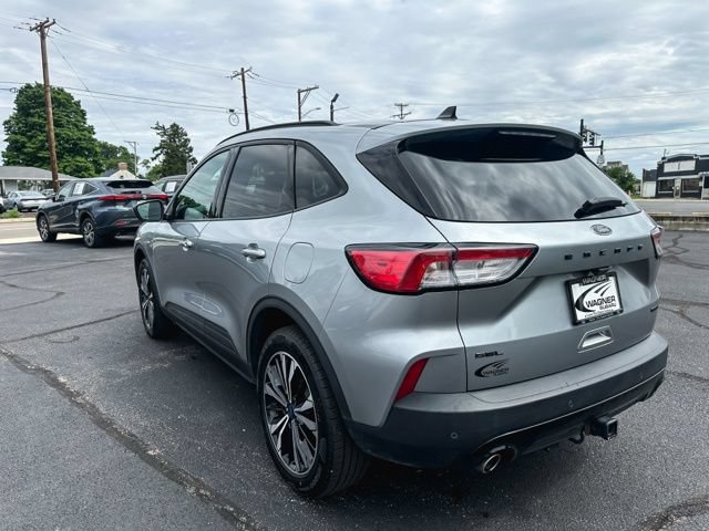 Used 2022 Ford Escape SEL w/ SEL Stealth AWD Package image 6