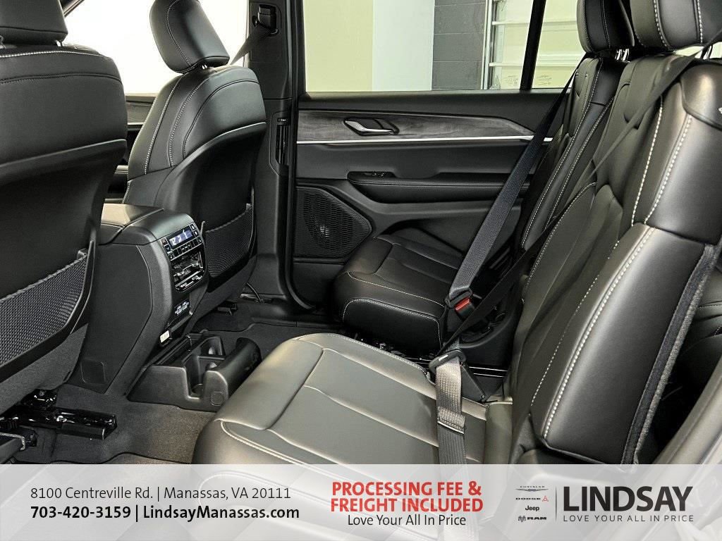 New 2025 Jeep Grand Cherokee L Limited w/ Trailer Tow Package image 22