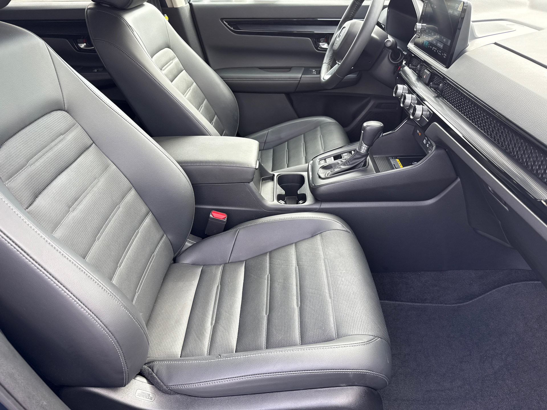 Used 2024 Honda CR-V EX-L image 13