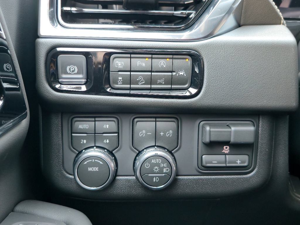 New 2026 GMC Yukon XL Elevation w/ Elevation Premium Package AWD/4WD image 17