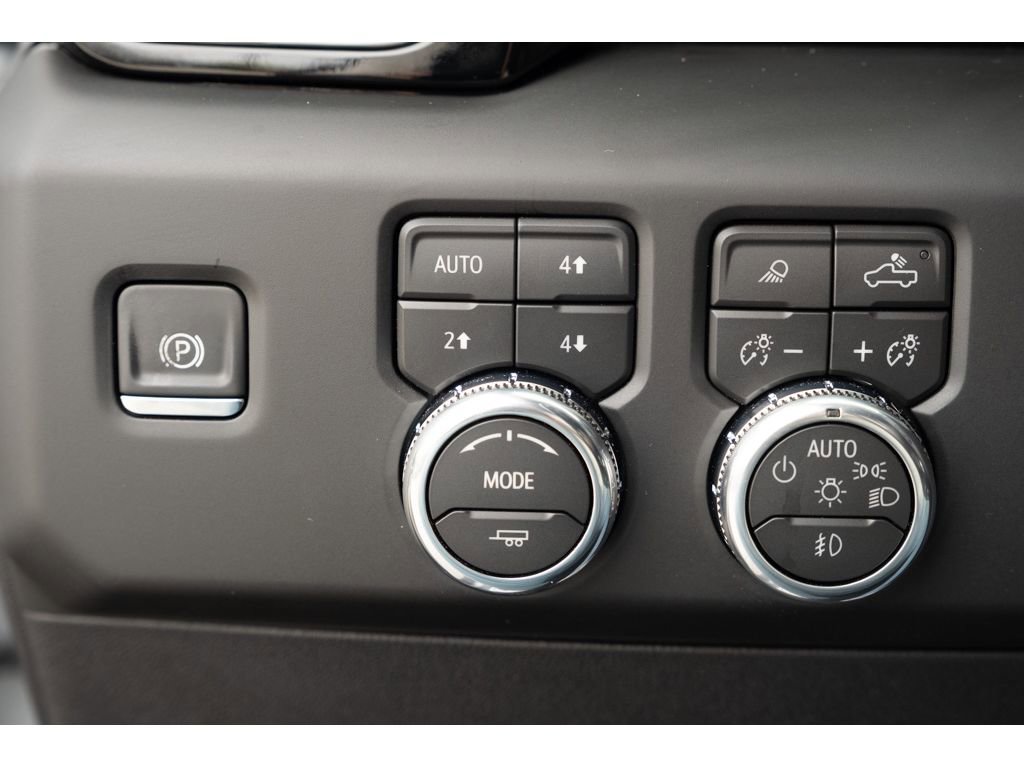 Used 2026 GMC Sierra 1500 AT4X image 30