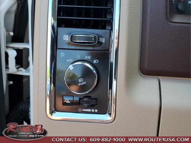 Used 2016 RAM 1500 Laramie w/ Convenience Group AWD/4WD image 20