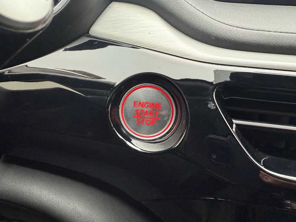 Used 2023 Acura MDX FWD w/ Technology Package image 28