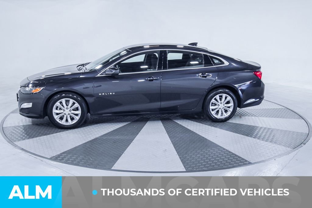 Used 2025 Buick Enclave Preferred image 4