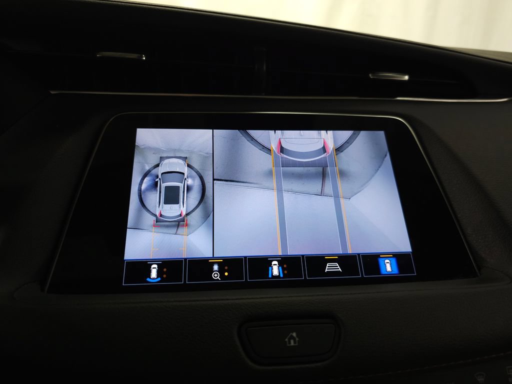Used 2023 Cadillac XT4 Sport AWD/4WD image 31