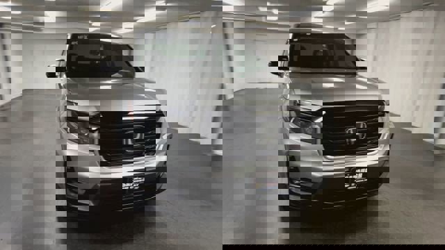 Used 2023 Honda Ridgeline Sport image 3